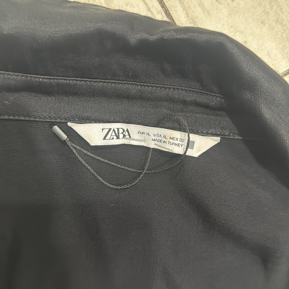 NWT. Zara Black Satin Effect Wrap V-neckline Mini Dress. Size XL - Picture 4 of 6